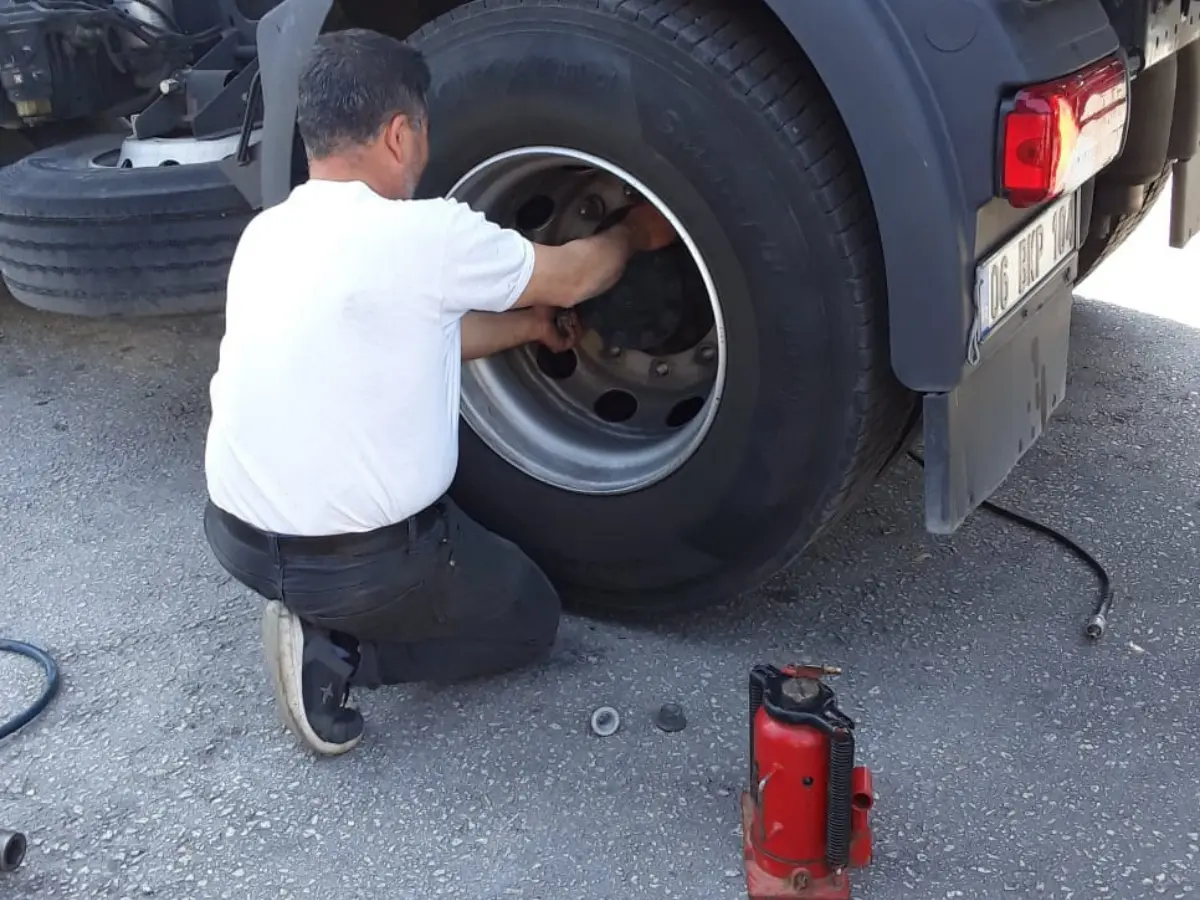 Sarız Oto Lastikçi